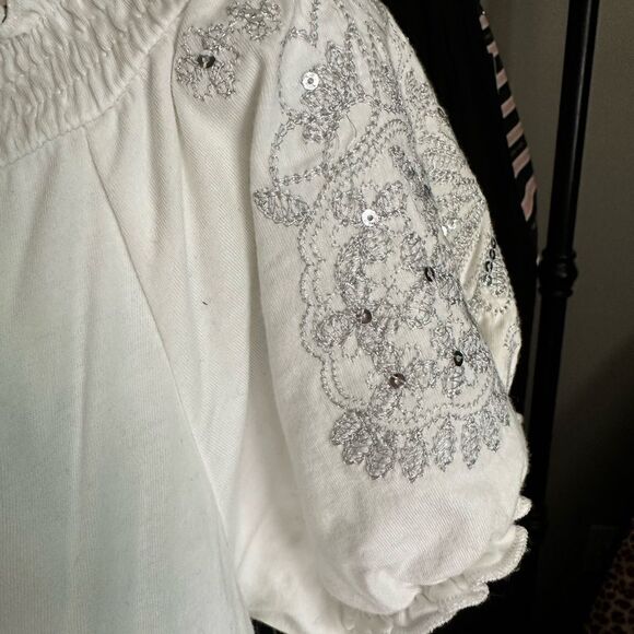 INC International Concepts White Blouse with Elegant Design - Picture 6 of 11